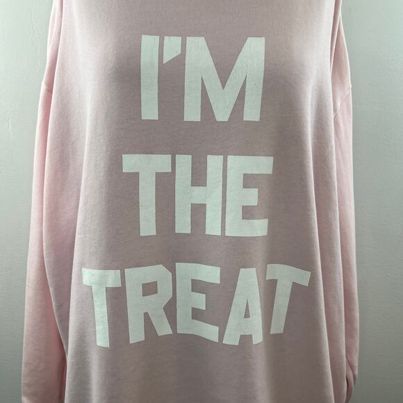 WILDFOX Pink Cotton Blend "I'm The Treat" Graphic Print Pullover Sweatshirt Sz L - Picture 2 of 9